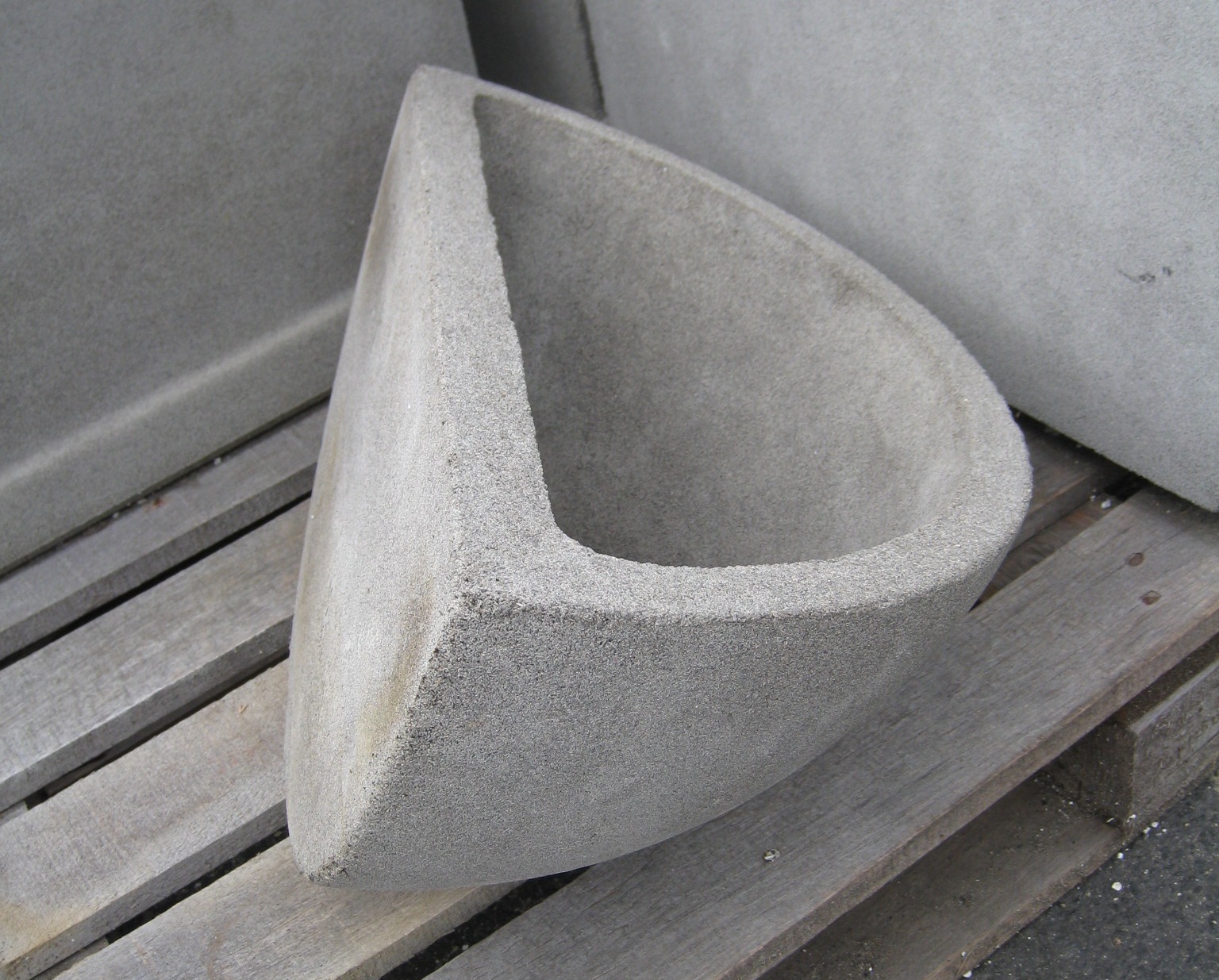 Wall Pot