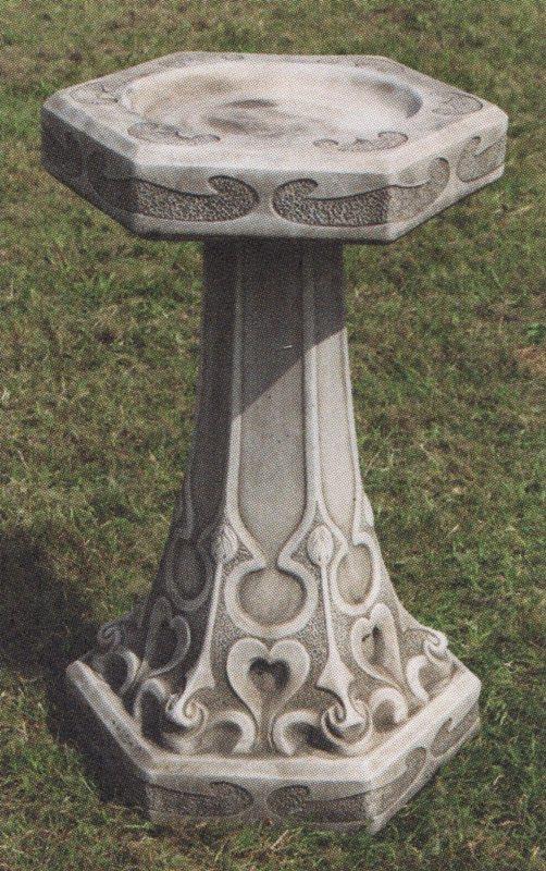 Art Nouveau Birdbath