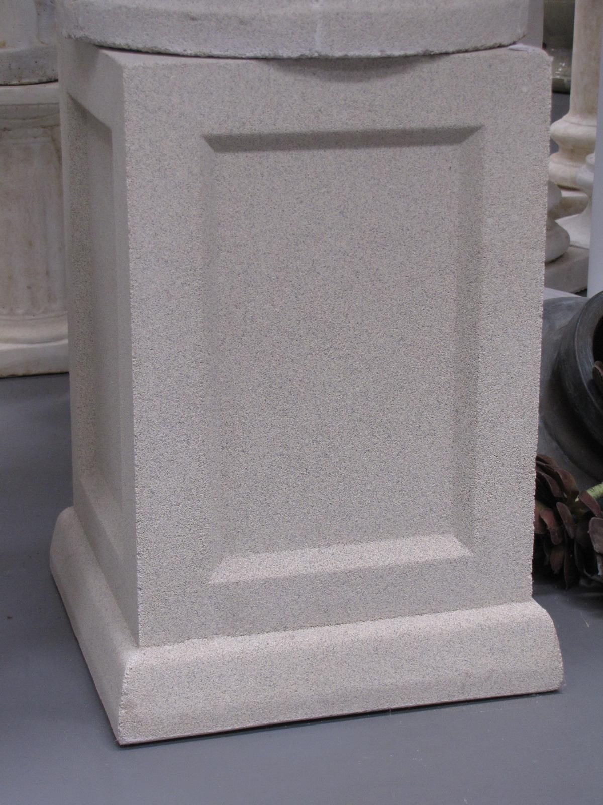 Tarrant Pedestal