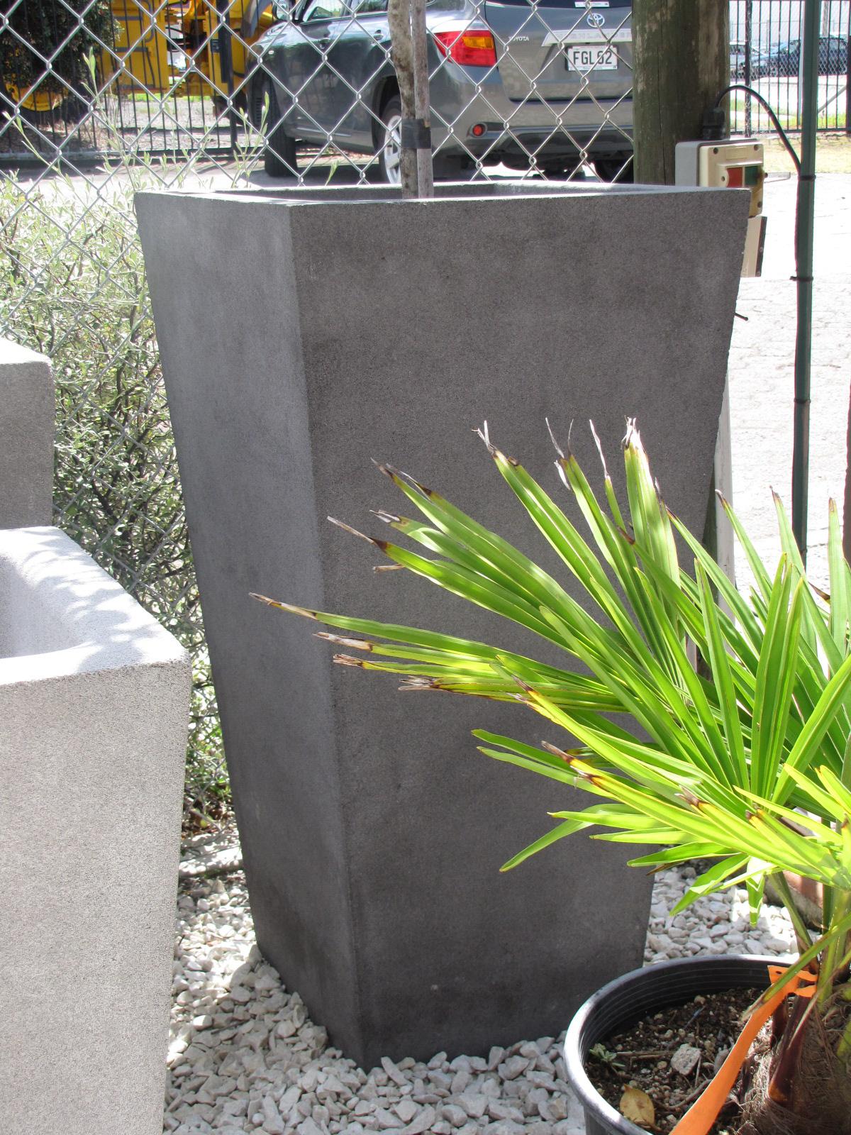 Tapered Planter/Urn T8