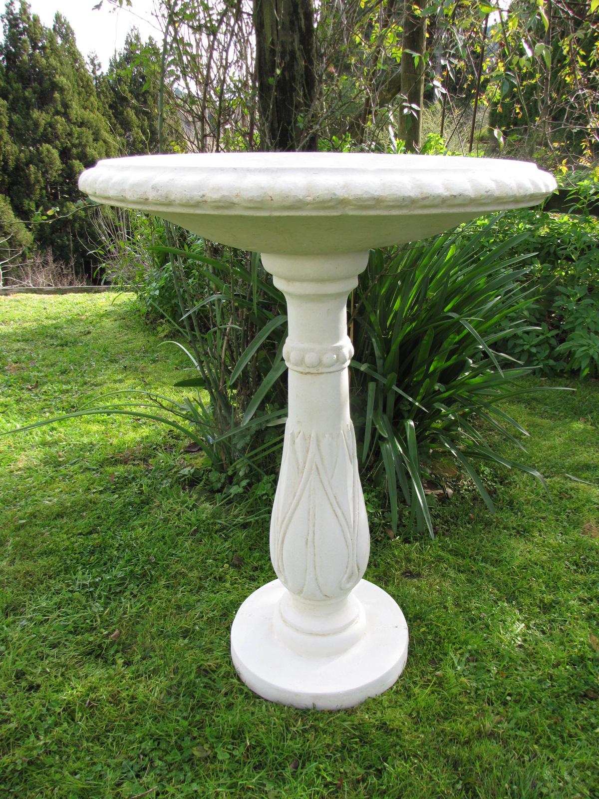 Ascot Bird Bath